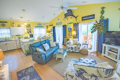 Atlantic Beach Casa | On Island Time