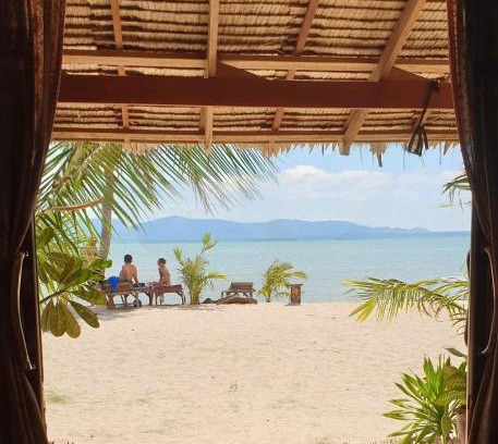Baan Tai Apartamento | On the Beach Bungalows