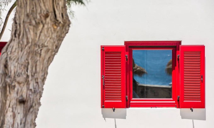 Perissa Casa | On the beach!