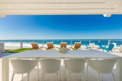 Beach Barber Tract Casa | On The Beach La Jolla