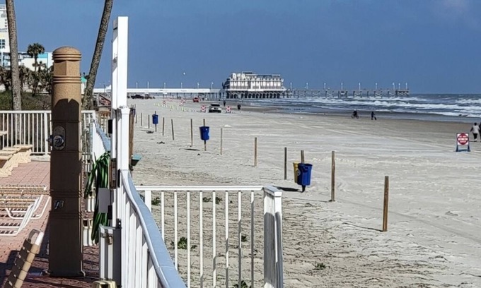 Daytona Beach Complejo | On the beach
