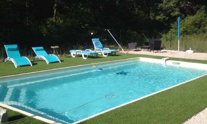 Brignoles Villa | Al borde del bosque, en la Provenza verde,