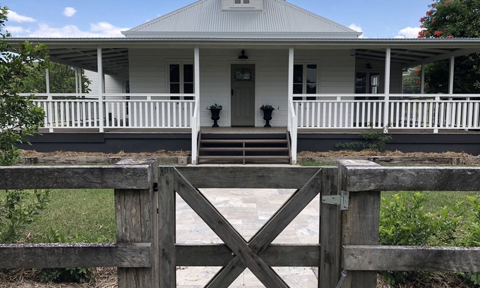 North Arm Otro | "On the Farm - North Arm" ~ Farm Stay : Farm Play