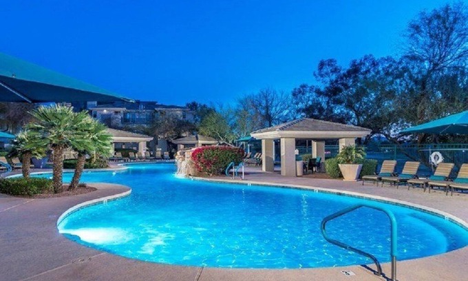 Kierland Apartamento | On the Golf Couse! The Best of Kierland, walk to shops and restaurants
