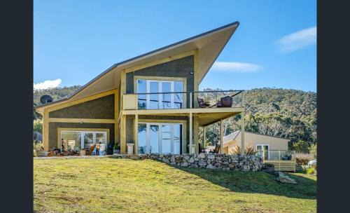 Lymington Casa | On the Huon River