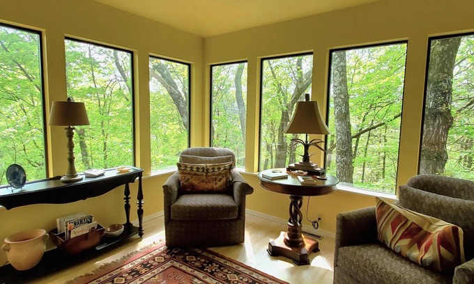 Holiday Island Condominio | On the Island! Beautiful two bedroom two bathroom condo