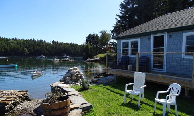 Mid-Coast and Islands Cabaña | On the Rocks - One-of-a-kind setting on the Reversing Falls of Basin Point!