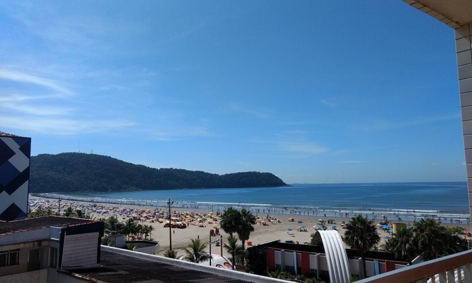 Boqueirao Apartamento | Pie en la arena y con la mejor ubicación de Praia Grande en Boqueirão