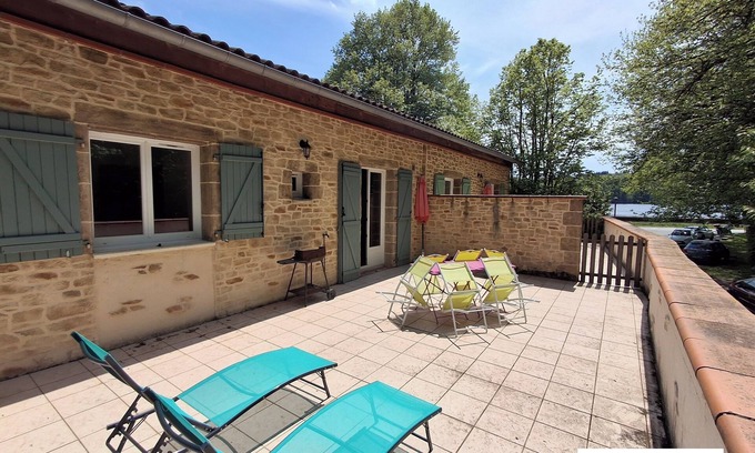 Mazamet Apartamento | On the shores of Lac des Montagnés, 2-bedroom apartment