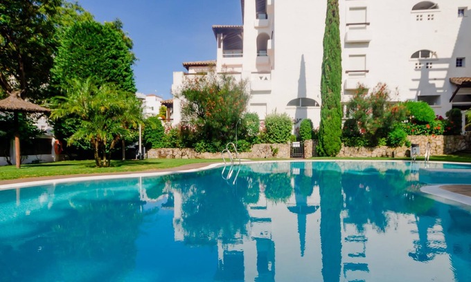 El Puerto de Santa Maria Apartamento | Un dormitorio con piscina y cerca de la playa