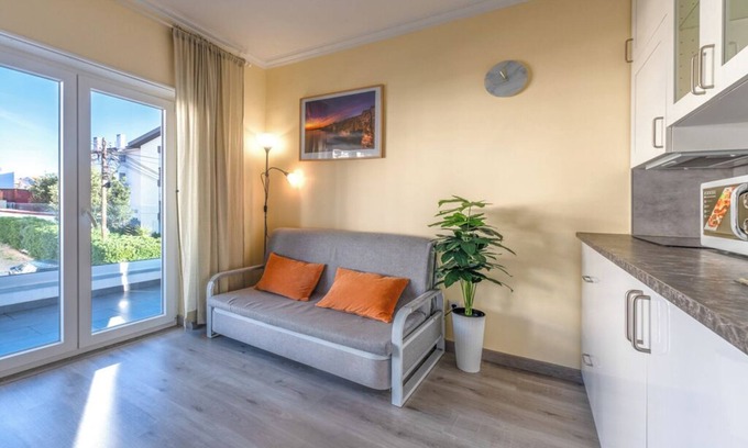 Cascais Villa | One bedroom and one living room apartments in Estoril Beach Villas