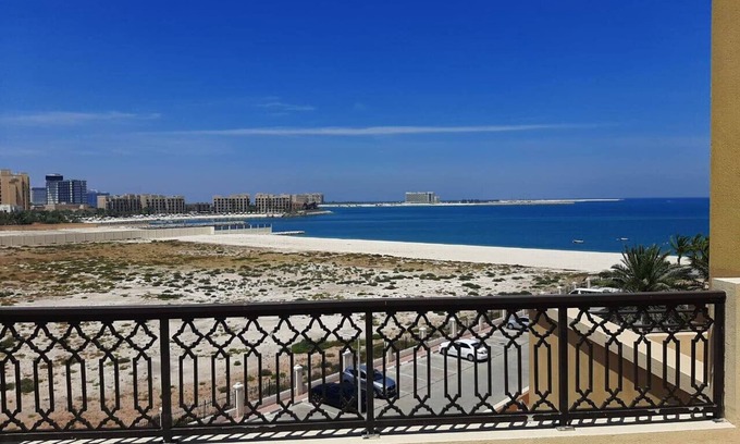Ras Al Khaimah Apartamento | One bedroom apartment with Terrace