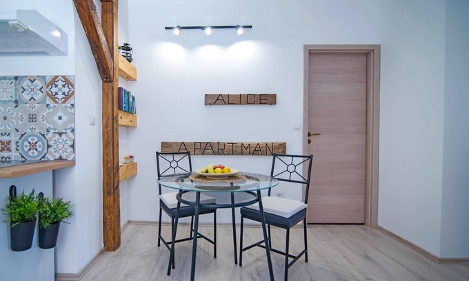 Veli Losinj Apartamento | Apartamento de una habitación con una terraza Veli Losinj, Losinj (A-19801-a)