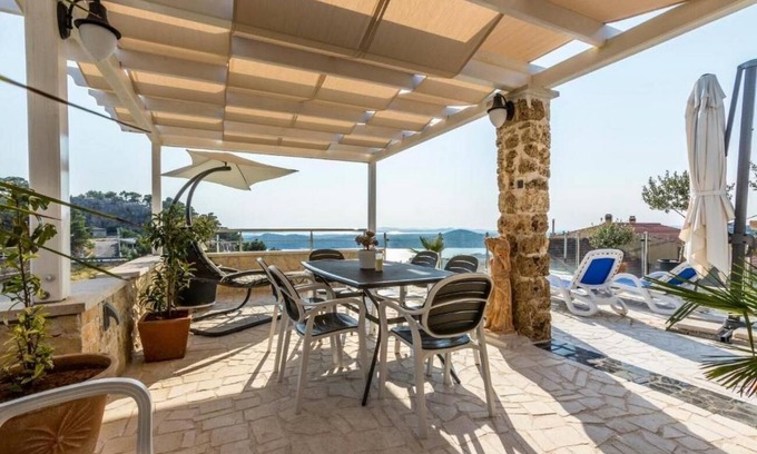 Meterize Apartamento | Apartamento de una habitación con terraza y vista al mar Sibenik (A-22457-b)
