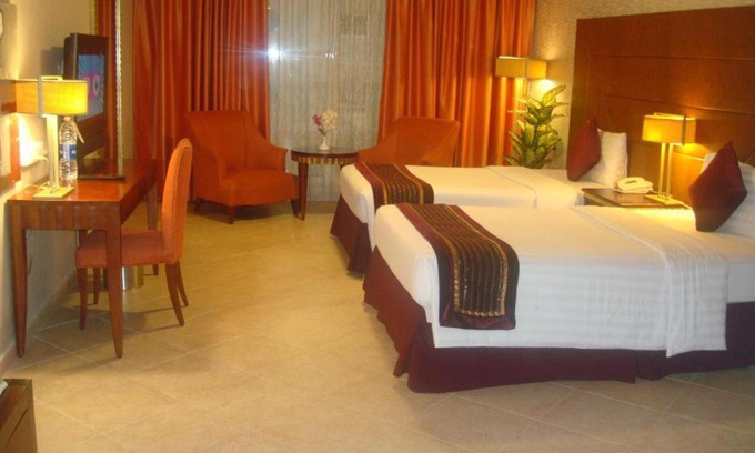 Al Mankhool Apartamento | One Bedroom Apartment Near day To Day Al Karama By Luxury Bookings
