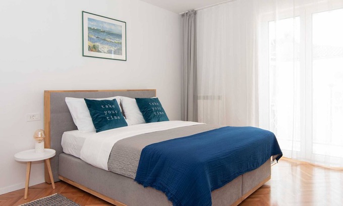 Portoroz Apartamento | One Bedroom Apartment with terrace Rose Garden