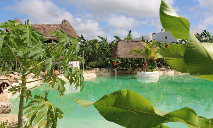 Yucatan Peninsula Complejo | One bedroom apartment with an amazing outdoor pool