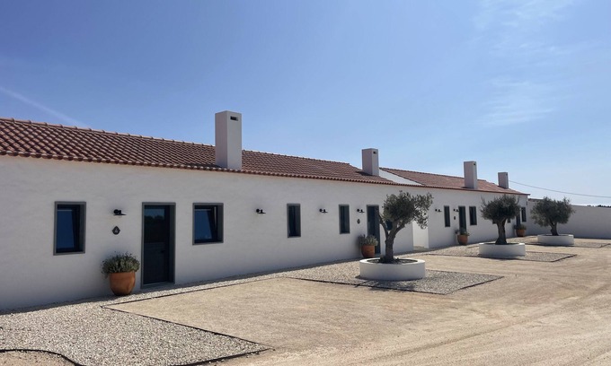 Sao Teotonio Apartamento | One Bedroom Apartment