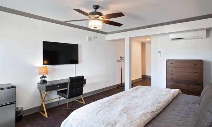 Parkville Apartamento | Park House on Main #3