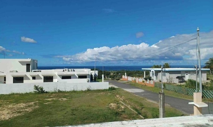 Aguadilla Pueblo Apartamento | ONE BEDROOM TINY HOME ALL TO YOURSELF W/ OCEAN VIEW AND FULL BATHROOM & KITCHEN