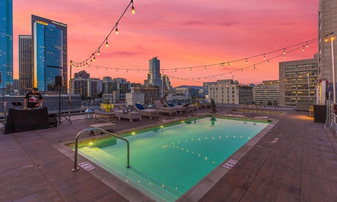Historic Core Apartamento | One Lux Stay HWH Downtown Los Angeles