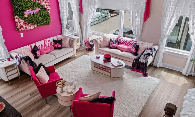 Chattanooga Casa | One of a kind Exclusive Barbie Themed Condo in the heart of Chattanooga