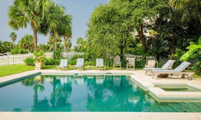 Isle of Palms Casa | RESERVA AHORA para el verano de 2019 ¡Equipo de playa gratis con estadía!