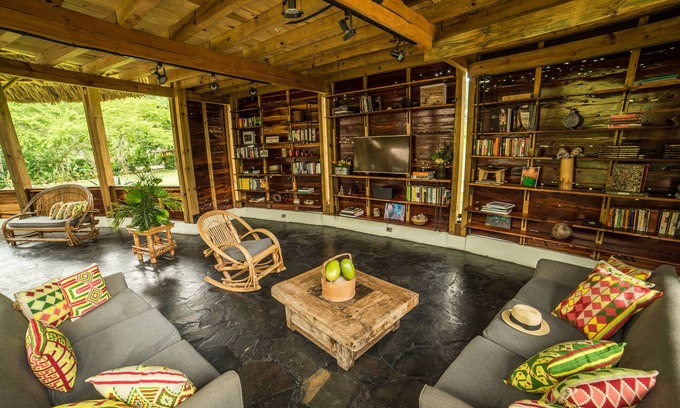 Palomino Cabina | One Santuario Natural