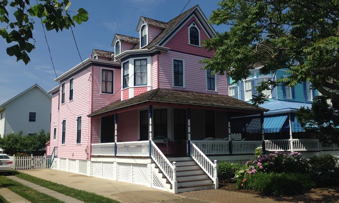 Cape May Casa | A una cuadra de la playa - Amplia Victorian - 1ª Planta Bed and Bath