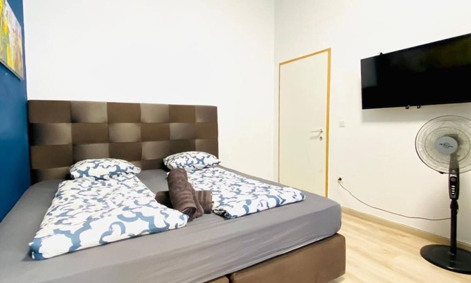 Leopoldstadt Apartamento | Only 10-min to Danube River, 1BR Spacious Apt.