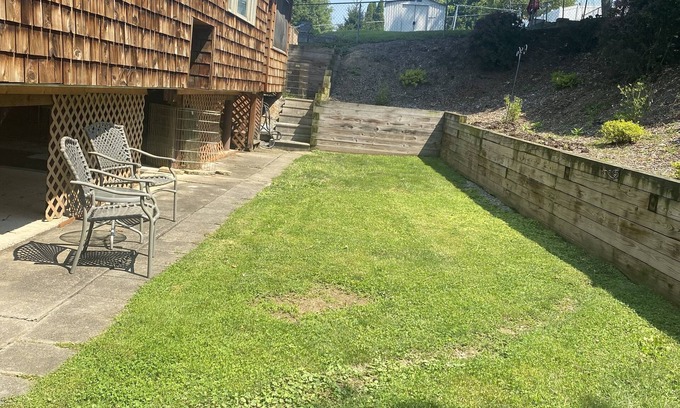 Morgantown Casa | ONLY 10 min to West Virginia University!