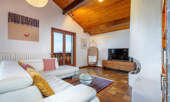 Thollon-les-Memises Apartamento | Onlymyflats - Into the Woods