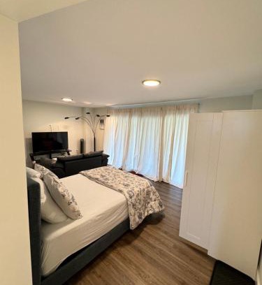 Bedford Casa | Onyi’s cozy himalaya