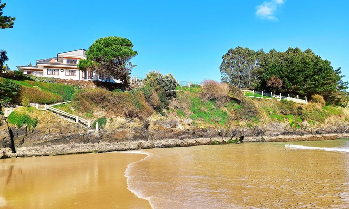 Suegos Casa | Abrela On The Water