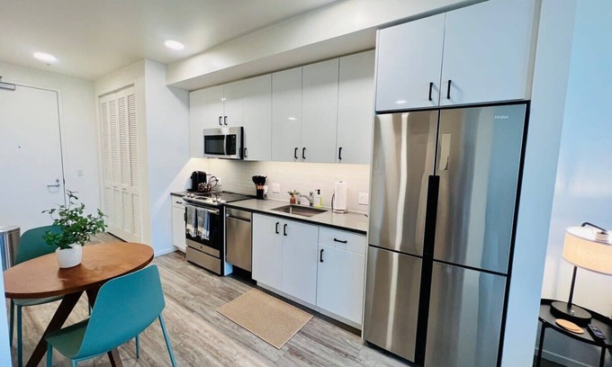 Clawson Apartamento | Open One-Bedroom in West Oakland