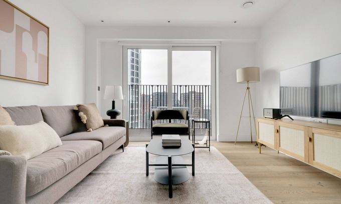 Vauxhall Apartamento | Open plan Vauxhall 1BR, modern, by Blueground