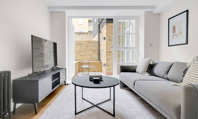 Bishop's Apartamento | Open plan Waterloo, 1BR, New build, terrace, by Blueground