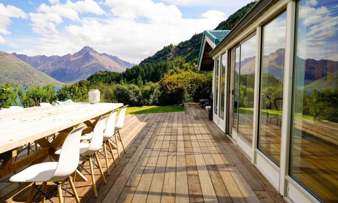 Sunshine Bay Casa | Ora° Retreat Fern Room Cozy Nature Retreat