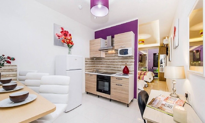 Tal-Ibrag Apartamento | Estudio cerca de playa - naranja 1