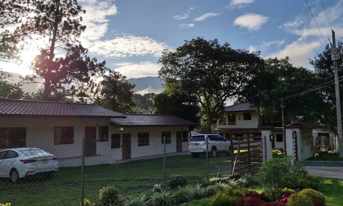 Los Naranjos Apartamento | Orange Country Apartments #2.