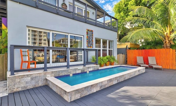 Hendricks and Venice Isles Apartamento | Orange Dream in the Sky