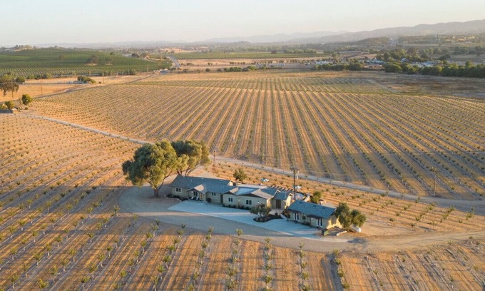 Paso Robles Casa | Orchard House - Country setting for a get away gathering!