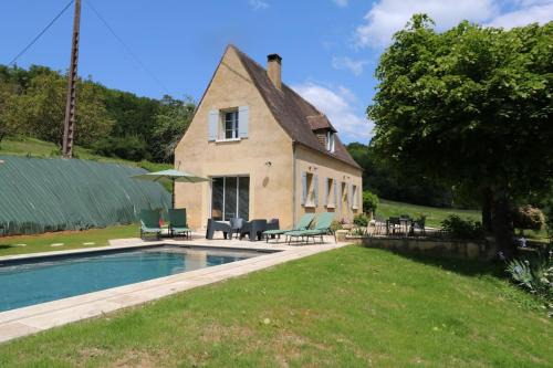 Beynac-et-Cazenac Casa | OREE DU CHATEAU : maison de charme avec piscine chauffée dans Beynac