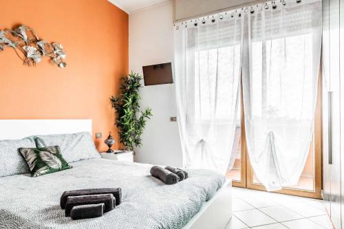 Buscate Apartamento | -Oriente Home- MALPENSA AIRPORT-20min MILAN