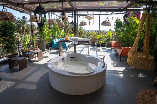 Baga Hotel | ORIGIN BOUTIQUE HOTEL