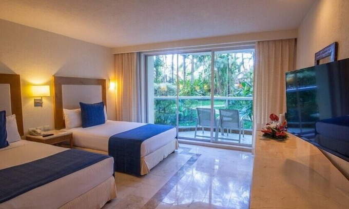 Cozumel Hotel | Original Studio with Outdoor Pool Ideal for Weekend Getaway