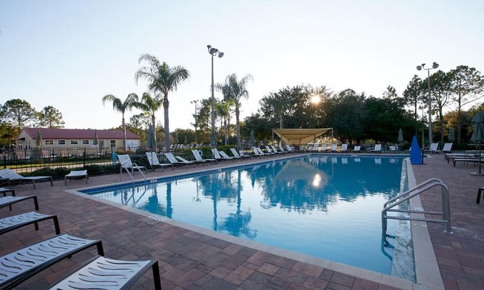 Four Corners Complejo | Orlando RV Resort