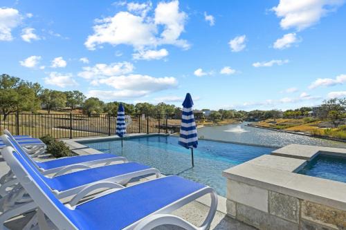 Kingsland Casa | Osi Lago Retreat