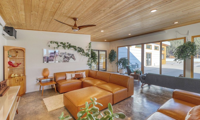 Nemo Casa | Toda la casa de campo junto a la piscina con acceso a la piscina para 6 personas