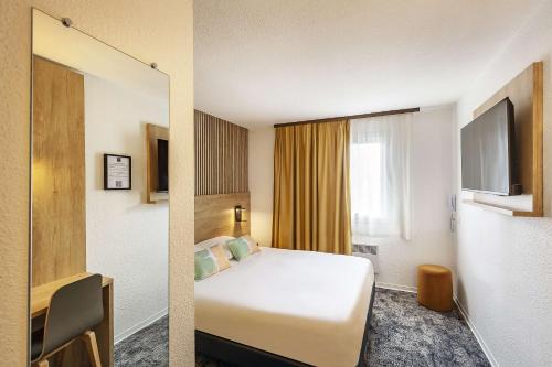 Le Hameau Hotel | Ostal Pau Universite - Sure Hotel Collection by Best Western